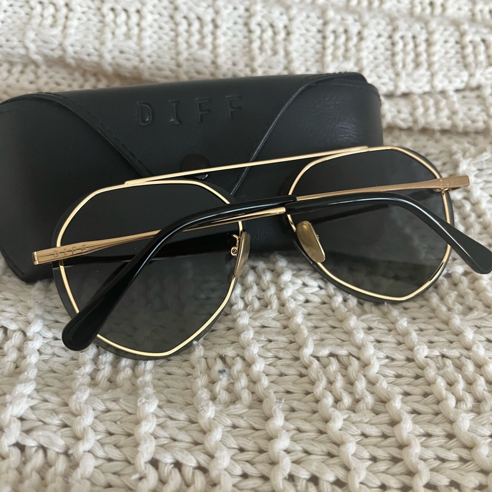 Diff Lenox Gold Black Gradient Polarized Sunglass… - image 5